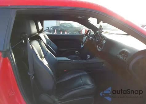 2015 Dodge Challenger Sxt Plus z USA, uszkodzony, nr VIN 2C3CDZBG2FH783573